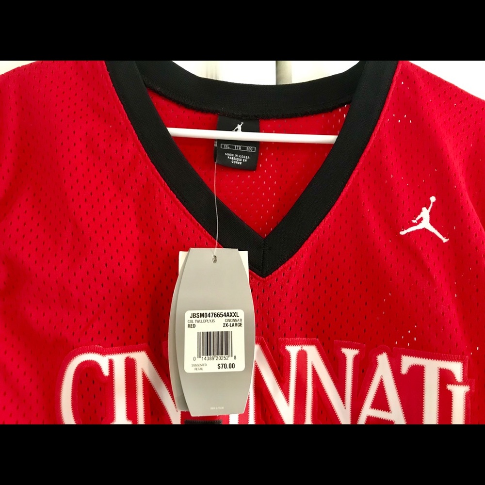 NWT Cincinnati Bearcats Jersey